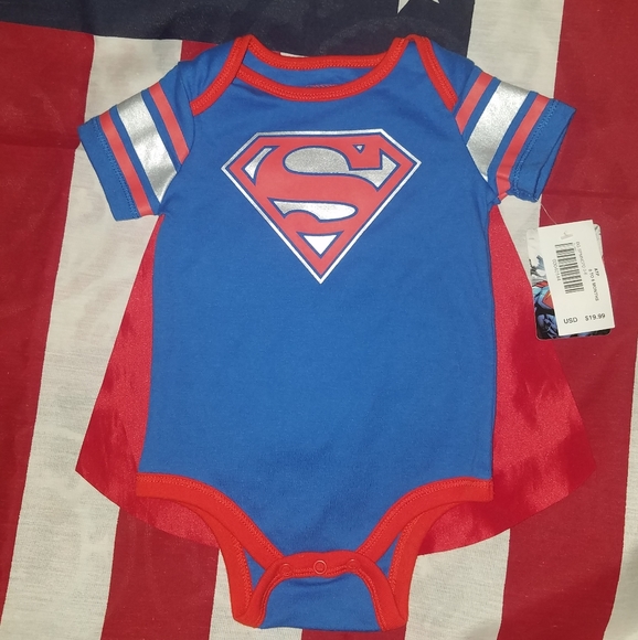 DC Comics Other - Baby's 0-6 Months Superman Onesie Costume🎃